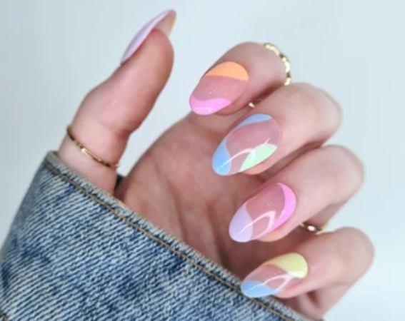 Nails Retro daisies